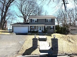 49 Spencer Dr, New Rochelle, NY 10801