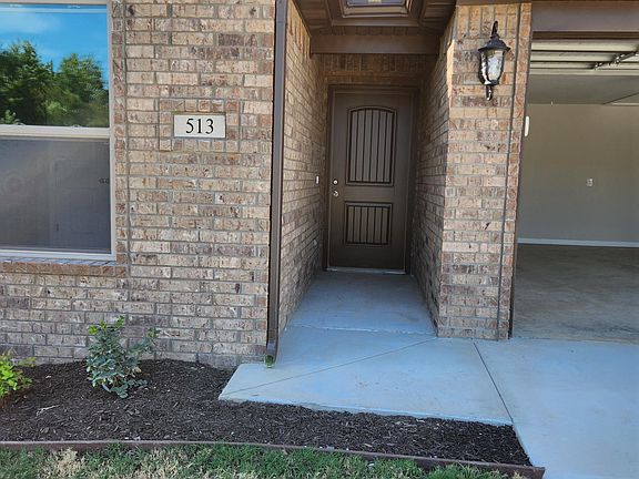 5th image of 513 Little Lona Ave