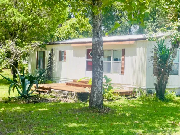 459 Marshburn Dr, Bronson, FL 32621