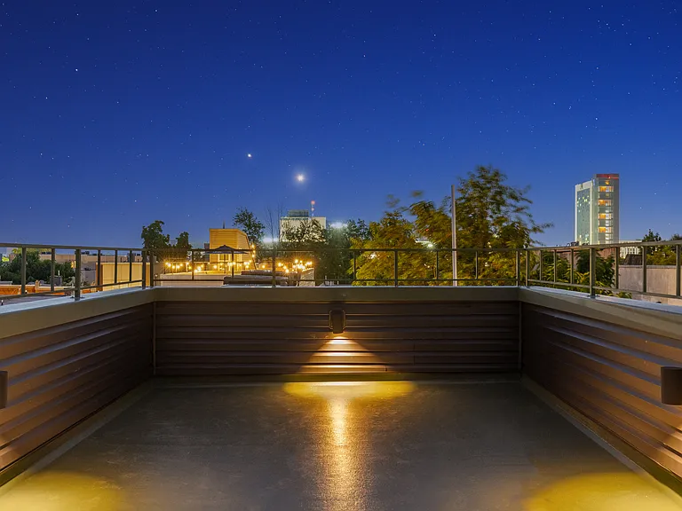 1803 N 18th St #Penthouse B — Photo 11