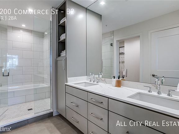 4th image of 2200 Commerce St #B2