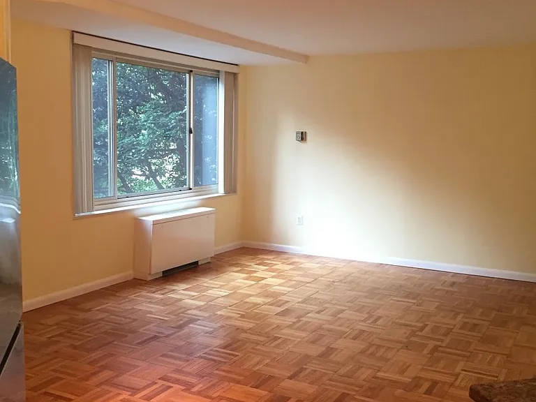 4000 Tunlaw Rd NW #529 — Photo 9