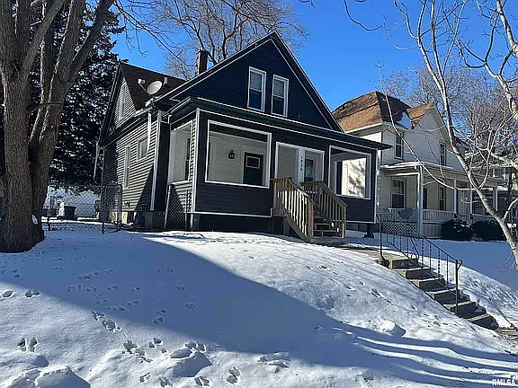 3 bed, 1172 sqft, $1,550 — Photo 2