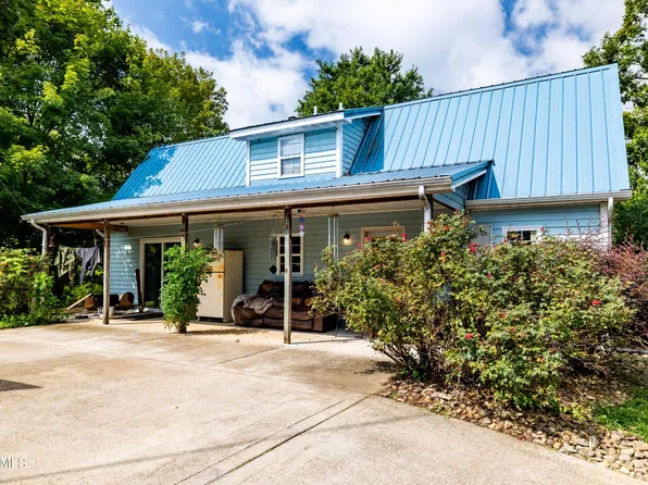 1116 Endsley Ln, Friendsville, TN 37737