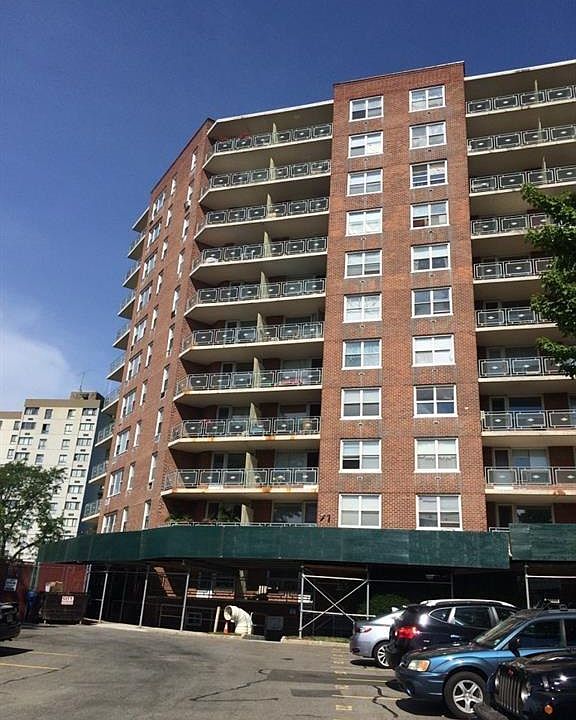 1st image of 71 Strawberry Hill Ave #408