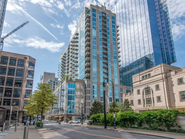 301 Demonbreun St Unit 915, Nashville, TN 37201