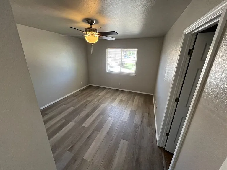 1101 N Mercer St #1101C — Photo 16