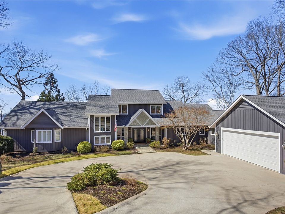 1st image of 108 Wynwood Ct