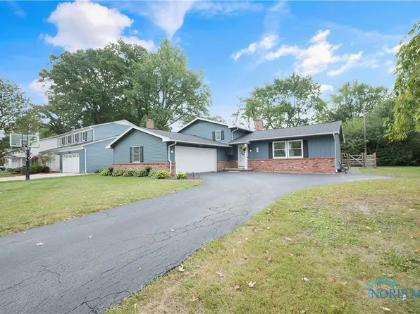 333 Southwood Dr, Perrysburg, OH 43551