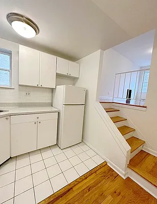 Rented by City Connections Realty | media 9