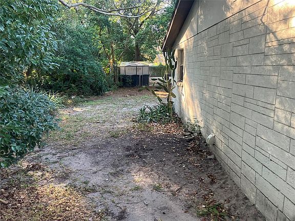 4th image of 8428 Anay Ct