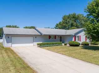 5204 Jenkins Dr, South Beloit, IL 61080