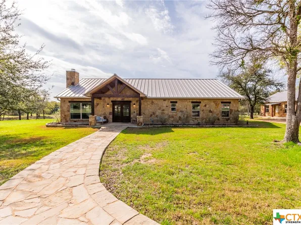 1679 Cheyenne Pass, Salado, TX 76571