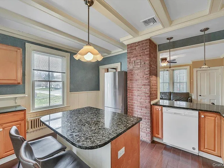 49 Clinton St #1 — Photo 11