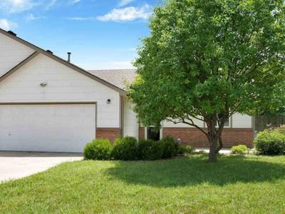 904 N Cedar Point Cir, Rose Hill, KS, 67133