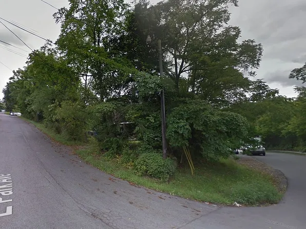915 Boulevard Ave, Fairmont, WV 26554