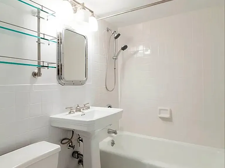 27 W 16th St #2-C — Photo 3