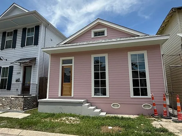 2217 Gov Nicholls St, New Orleans, LA 70116