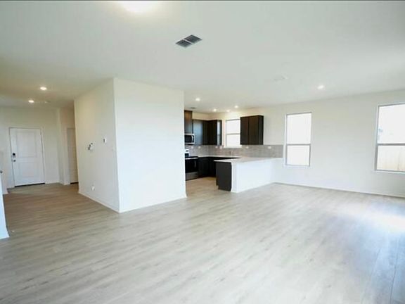 LIVING & DINING ROOM