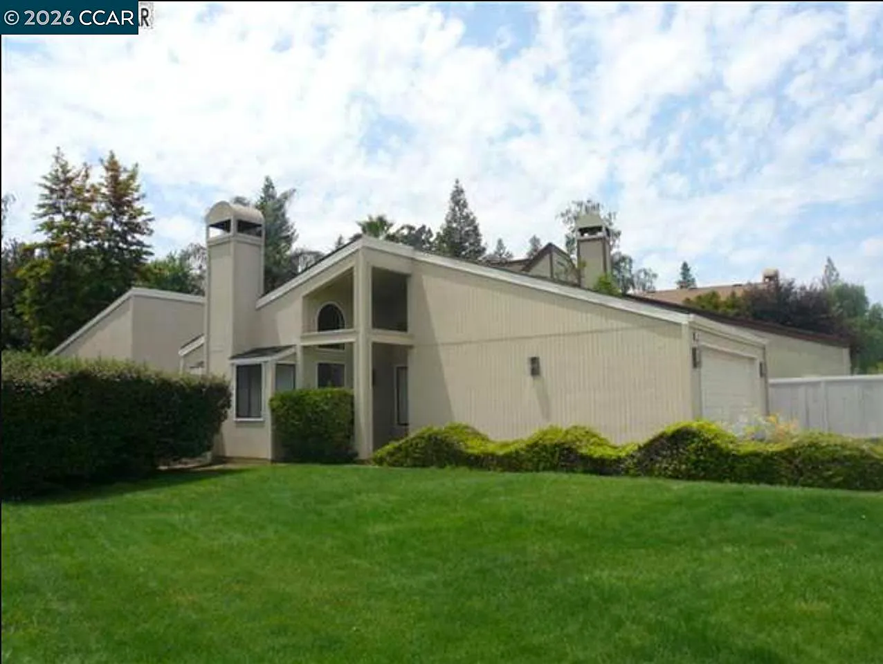2 bed, 1303 sqft, $3,500 — Photo 1