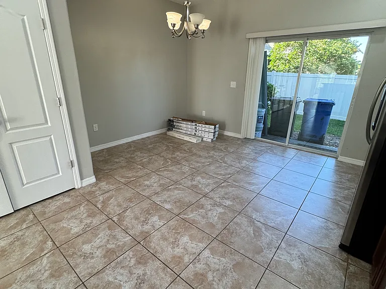 2707 Lantern Hill Ave — Photo 11