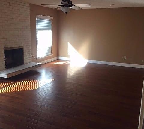3rd image of 3424 W Iris Ave