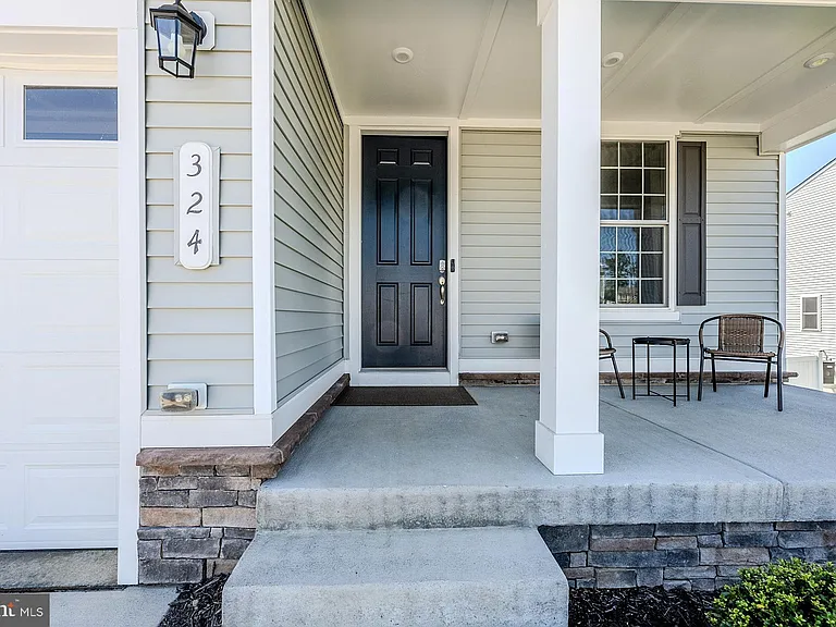 324 Cedar Spring Dr — Photo 5