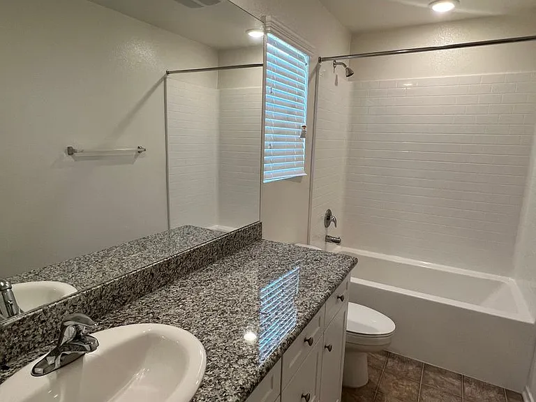 5916 Sucre Pl — Photo 10