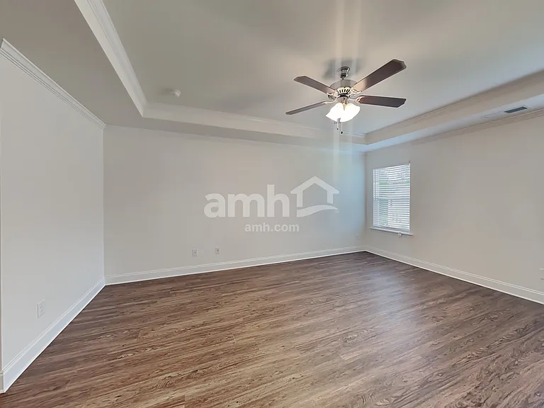 405 Levon Ct — Photo 15