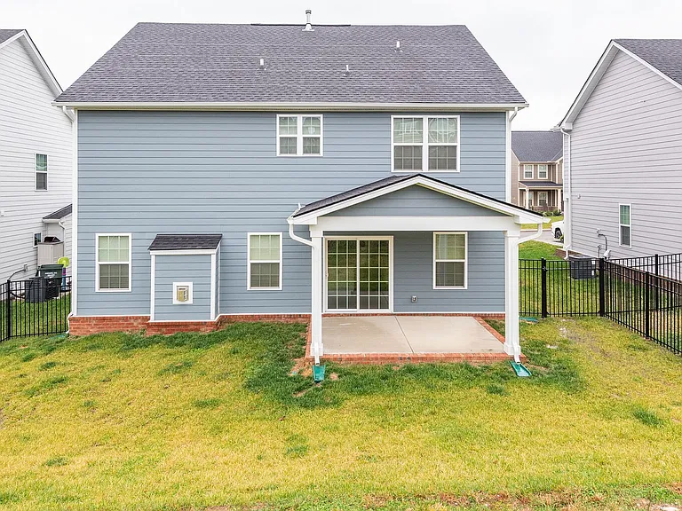 815 Dean Dr — Photo 40