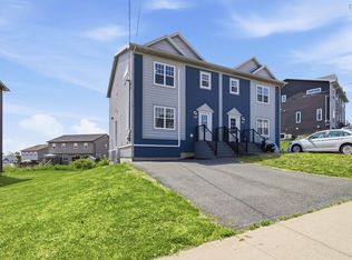 129 Executive Dr, Middle Sackville, NS B4E 0M5