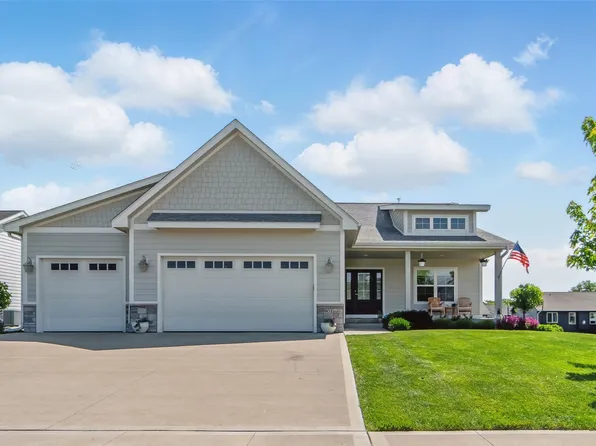 901 Cardinal Dr, Polk City, IA 50226