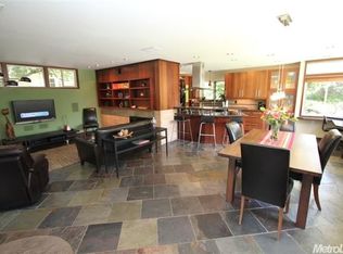 3948 Bartley Dr, Sacramento, CA 95822