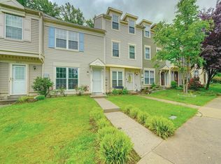 9617 Hastings Dr, Columbia, MD 21046