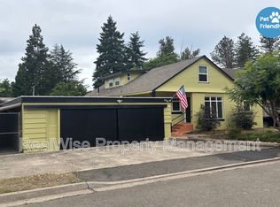 364 W Selmar Ct, Roseburg, OR 97471