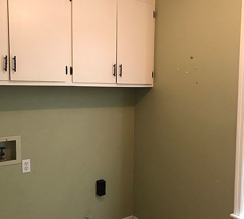 4th image of 1410 Camellia Way