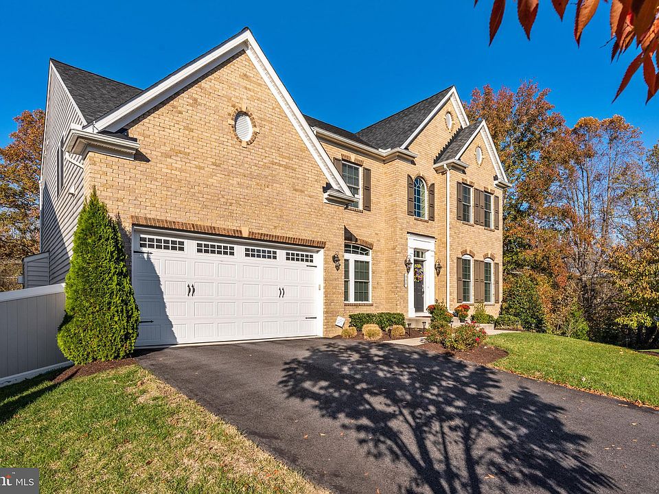 1st image of 338 Scherer Ln