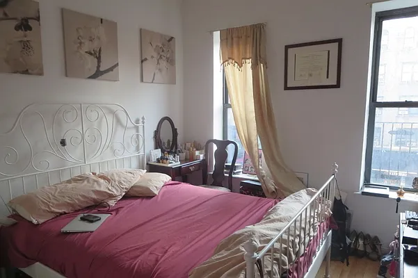 Rented by Mdrn Residential | media 20