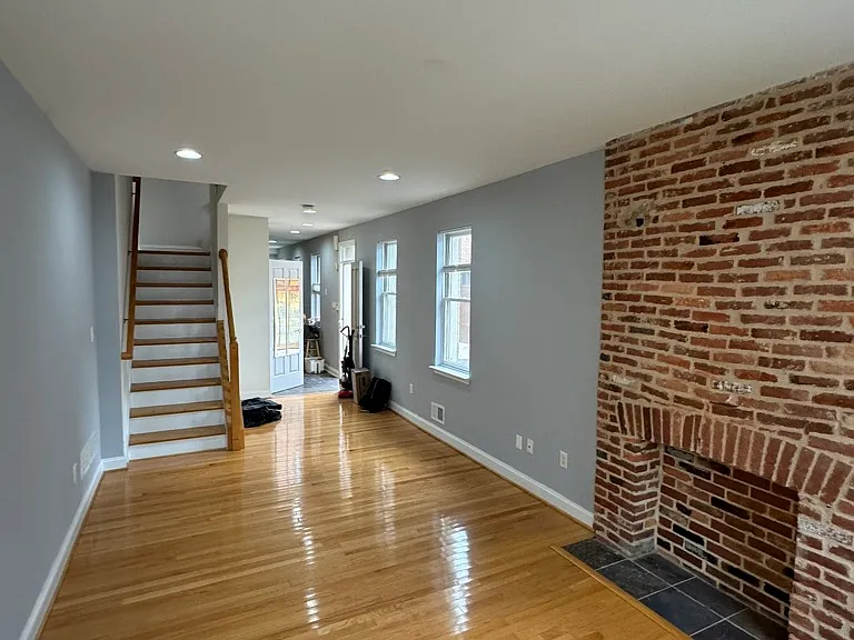 18 S Madeira St — Photo 13