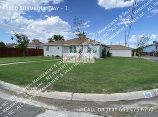 1800 Shamrock Way #1, Bakersfield, CA 93304