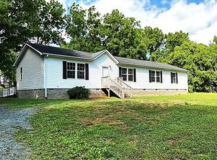 1819 Brier Ln, Graham, NC 27253