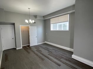 339 W 32nd St #9, Indianapolis, IN
