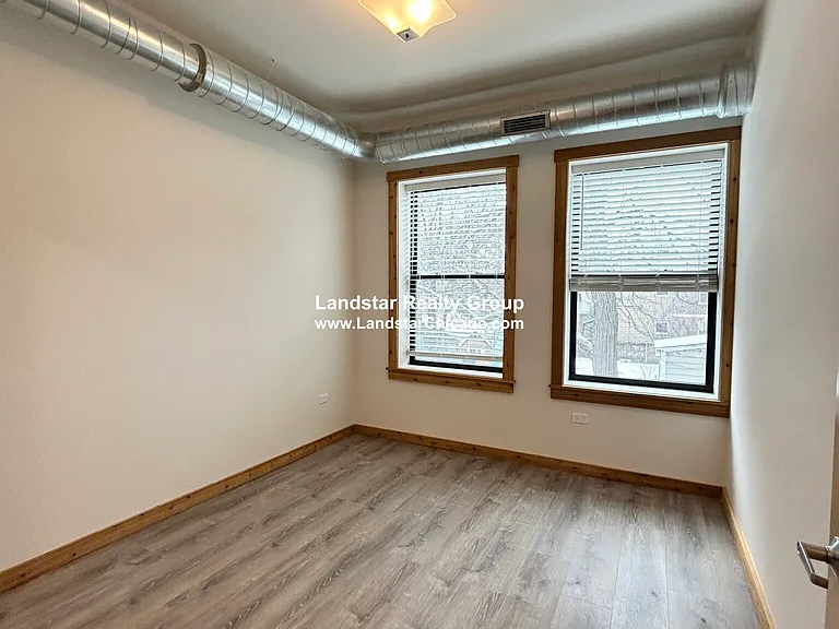 4611 S Ellis Ave #204 — Photo 12