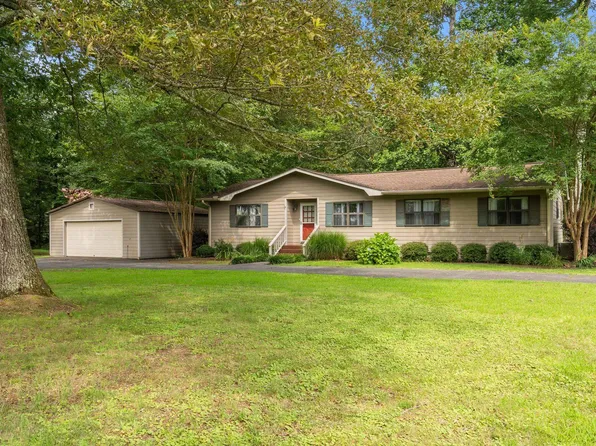 136-1 Atnip Dr, Scottsboro, AL 35769