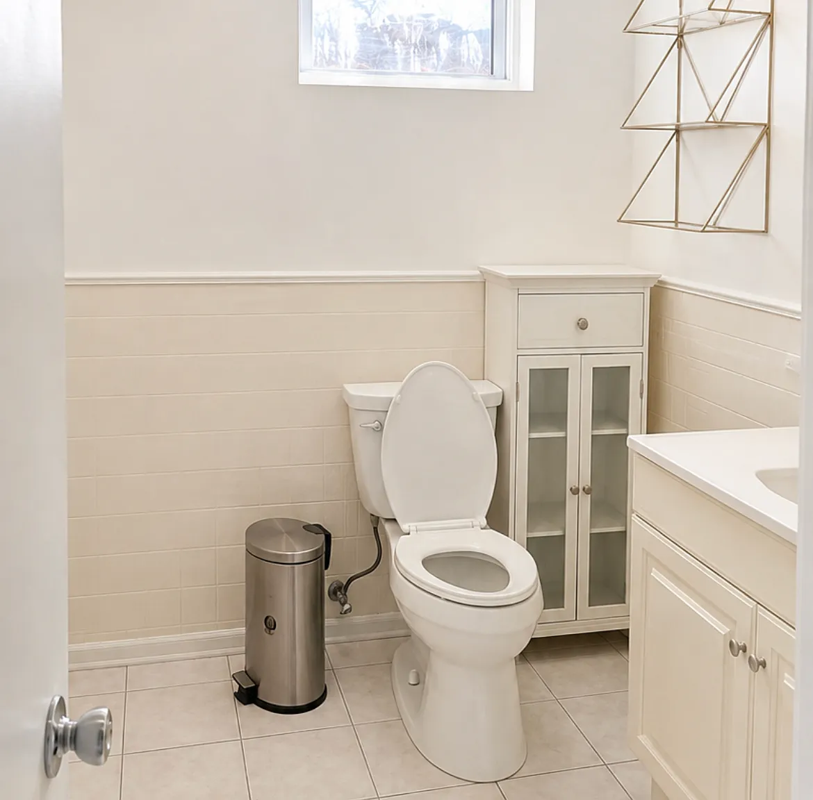 1 bed, 900 sqft, $2,200 — Photo 4