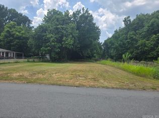 2102 S Georgia St, Pine Bluff, AR 71601
