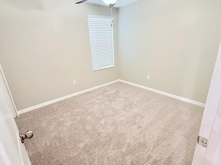 7109 Amelia Cove Ct — Photo 16