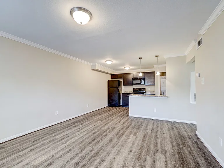 Timbergrove — Photo 23