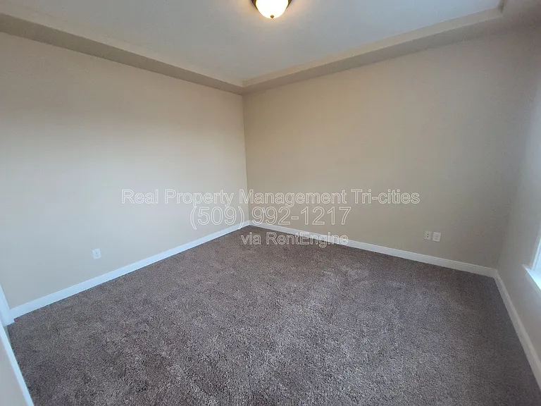 2348 W 49th Ave — Photo 13