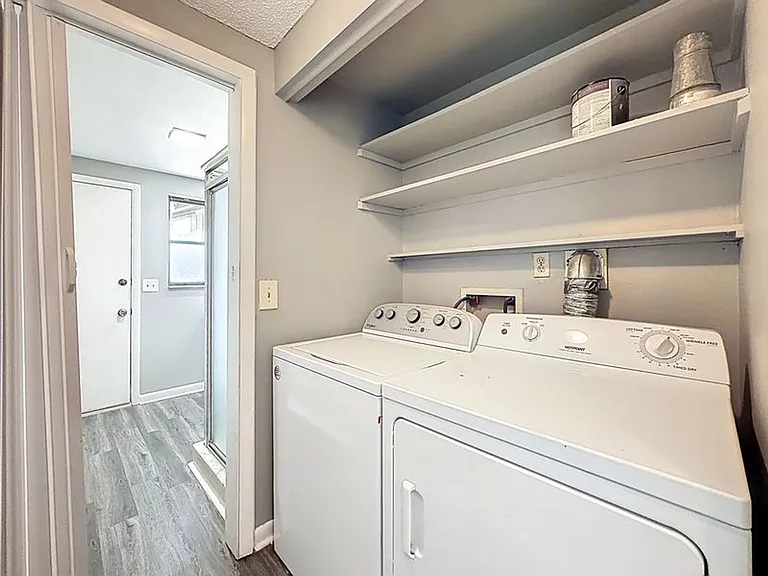 1921 Abbington St #23-C — Photo 17
